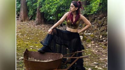 হট অবতারে বন্য উষ্ণতায় মগ্ন আমির কন্যা ইরা, ৪ নম্বর ছবিটি না দেখলে মিস করবেন