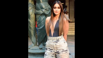 யாரா இருந்தாலும் அதுக்கு மட்டும் 'நோ' தான்... முன்னணி தெலுங்கு ஸ்டார்களை தெறிக்கவிட்ட இலியானா... இன்னும் அந்த அளவுக்கு மோசமாகல என காட்டம்...!