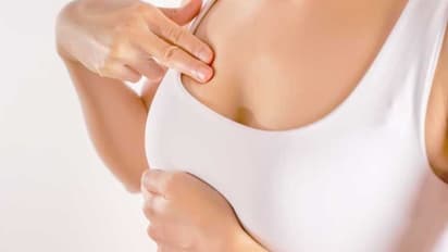 സ്തനാര്ബുദം; അറിയാം പ്രാരംഭ ലക്ഷണങ്ങള്