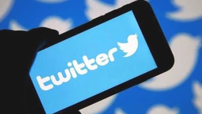 ట్విట్టర్ యూటర్న్: పొలిటికల్ ప్రకటనల నిషేధంపై....