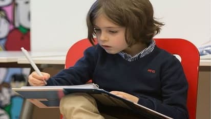 ಔಟ್ ಆಫ್ ಔಟ್ ಅಂಕ ಪಡೆವ ನಿಮ್ಮ ಮಕ್ಕಳ ಕ್ಲಾಸ್‌ಮೇಟ್ಸ್ ಸೀಕ್ರೆಟ್ಸ್.. 