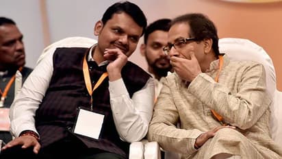 మెట్టుదిగిన బీజేపీ: సీఎం కుర్చీపై శివసేనకు రాయబారం