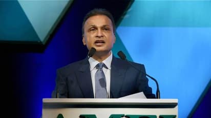 ఆర్ కామ్ దివాళా .... అనిల్ అంబానీ రాజీనామా