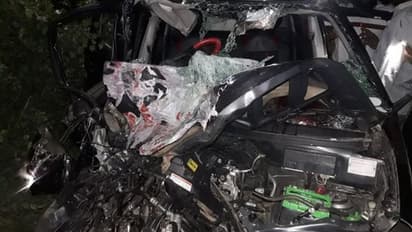 പൊന്നാനി പുളിക്കക്കടവിൽ വാഹനാപകടം; ഒരു സ്ത്രീയടക്കം മൂന്നുപേര് മരിച്ചു