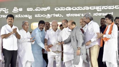 ಬೈ ಎಲೆಕ್ಷನ್ ಹೊತ್ತಲ್ಲಿ ಕಾಂಗ್ರೆಸ್ಗೆ ಶಾಕ್: ಆಪರೇಷನ್ ಕಮಲ ಸಕ್ಸಸ್