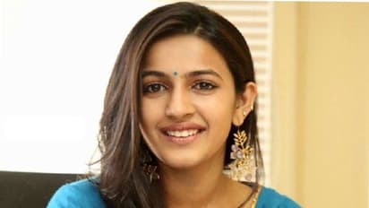 Niharika Konidela: తెరపైకి మరోసారి మెగాడాటర్ పెళ్లి..!