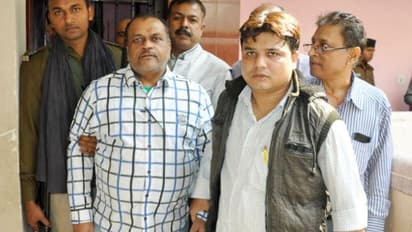 इस इंजीनियर पर नहीं पड़ा मंदी का कोई असर, खोल दिया 80 लाख रुपए की रिश्वत के लिए मुंह