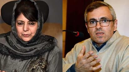 தடுப்புக் காவலில் இருந்த அரசியல்கட்சித் தலைவர்கள் திடீரென இடமாற்றம்: ஜம்மு காஷ்மீர் நிர்வாகம் அதிரடி முடிவு