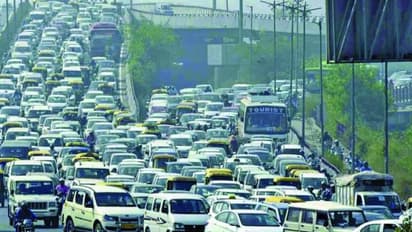 പെട്രോൾ, ഡീസൽ വാഹന നിരോധനം വരുമോ? മലീകരണം കുറയ്ക്കാൻ നിർണായക നീക്കം, ഏഴംഗ സമിതിയെ നിയോഗിച്ച് മഹാരാഷ്‍ട്ര
