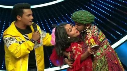 బలవంతంగా ముద్దు.. హీరోయిన్ పై విరుచుకుపడుతున్న నెటిజన్లు!