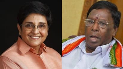 கிரண்பேடி ஹிட்லரின் தங்கச்சி... வாய்க்கு வந்தபடி வசைப்பாடும் முதல்வர் நாராயணசாமி...!