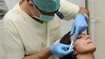 অভিনেত্রীকে ধর্ষণের অভিযোগ, হোয়াটস অ্যাপ ম্যাসেজ দেখিয়ে জামিন পেলেন চিকিৎসক