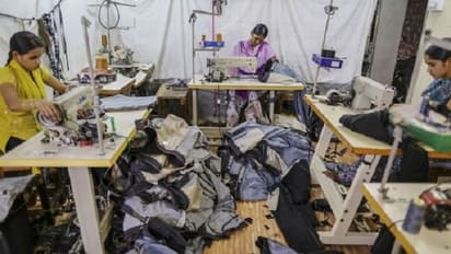 ಕಾರ್ಖಾನೆಗಳಲ್ಲಿ ಮಹಿಳೆಯರಿಗೂ ರಾತ್ರಿಪಾಳಿಯಲ್ಲಿ ಕೆಲಸಕ್ಕೆ ಅವಕಾಶ