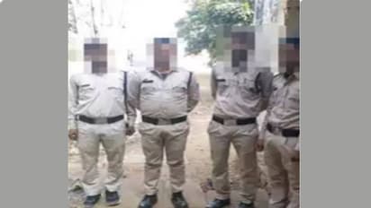 అత్తాపూర్ లో నకిలీ పోలీసుల హల్ చల్... డ్రైవర్లను బెదిరించి దారిదోపిడీ