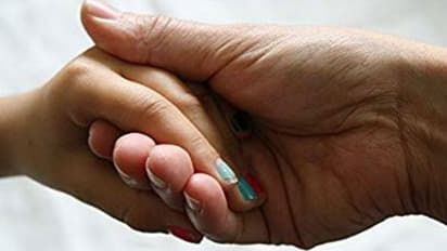 കാമുകന്റെ പിതാവിനോടൊപ്പം പോയി ഇരുപതുകാരി; ഒരു വര്ഷത്തിന് ശേഷം കണ്ടെത്തി