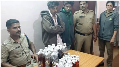 ദേവികുളത്ത് അനധികൃത വില്പ്പനയ്ക്കെത്തിച്ച വിദേശമദ്യവുമായി രണ്ട് പേര് പിടിയില്