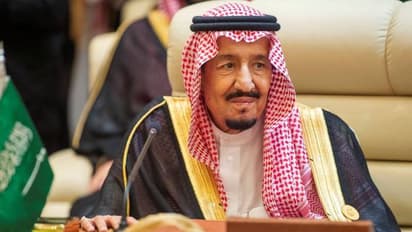 സൽമാൻ രാജാവിന്റെ അതിഥികളായി 1,000 വിദേശികൾക്ക് ഉംറക്ക് അവസരം