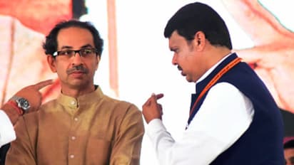 Maharashtra: Congress-NCP-Shiv Sena lock horns with BJP, move MLAs out of Maharashtra