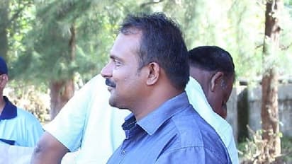 പരിശീലനത്തിന്റെ മറവില് ലൈംഗികചൂഷണം, പരസ്പരം ചെയ്യാനും പ്രേരിപ്പിച്ചു; ആണ്കുട്ടികളുടെ പരാതി അധ്യാപകനെ കുടുക്കി