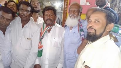 ಹುಣಸೂರಲ್ಲಿ JDSಗೆ ಇನ್ನೊಂದು ಹಿನ್ನಡೆ, ಪ್ರಭಾವಿ ಮುಸ್ಲಿಂ ಮುಖಂಡ ಕಾಂಗ್ರೆಸ್ಗೆ