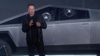 ‘ಜೇಮ್ಸ್ ಬಾಂಡ್’ ಕಾರು ಉದ್ಘಾಟನೆ ದಿನವೇ ಫ್ಲಾಪ್!