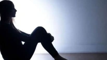 ప్రేమికుడితో పెళ్లికి పేరెంట్స్ నిరాకరణ... యువతి ఏం చేసిందంటే..