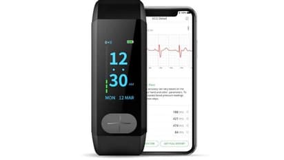 తీవ్రమైన గుండె పరిస్థితులను గుర్తించడానికి స్మార్ట్ బ్యాండ్...ఎలా పనిచేస్తుందంటే...