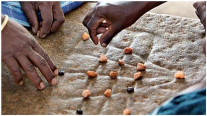 ஆடுபுலி ஆட்டம்... விளையாட்டுக் காட்டுவதால் விபரீதம்..!