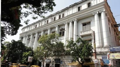 স্নাতকোত্তর স্তরে  এবার থেকে  তৃতীয় লিঙ্গের জন্য আলাদা বক্স, সিদ্ধান্ত নিল কলকাতা বিশ্ববিদ্যালয়