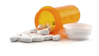 എന്തിനും ഏതിനും ഗുളിക വാങ്ങിക്കഴിക്കുന്ന ശീലമുണ്ടോ? എങ്കില് ശ്രദ്ധിക്കുക...