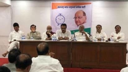 এনসিপি থেকে বহিষ্কৃত অজিত পাওয়ার, মহারাষ্ট্রে সরকার গঠনের লড়াই পৌঁছল সুপ্রিম কোর্টে