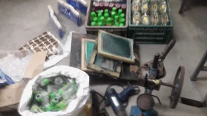 আসল বলে নকল সেল, এ কেমন চুলের তেল