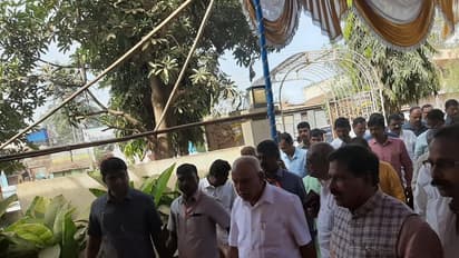 ಕೇಂದ್ರ ಸಚಿವರ ತಮ್ಮನ ಮಗಳ ಮದುವೆಯಲ್ಲಿ ಸಿಎಂ