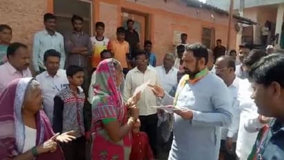 ಅಥಣಿ: ಮತ ಕೇಳಲು ಬಂದ ಸವದಿ, ಕುಮಟಳ್ಳಿಗೆ ಗ್ರಾಮಸ್ಥರಿಂದ ತರಾಟೆ