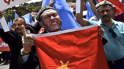 चीन में उइगर मुसलमानों पर जुल्म की इंतहा, अमेरिका ने पूछा, चुप क्यों है दुनिया?