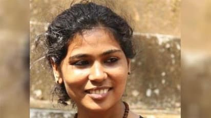 പിരിച്ചുവിടൽ സുപ്രീംകോടതി വിധിയെ വെല്ലുവിളിക്കുന്ന നടപടി, രാഷ്ട്രീയ പകപോക്കലെന്നും രഹ്ന ഫാത്തിമ