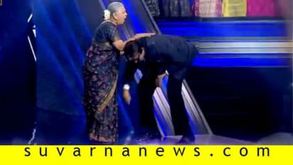 ಸುಧಾಮೂರ್ತಿ ಕಾಲಿಗೆ ಬಿದ್ದು ಆಶೀರ್ವಾದ ಪಡೆದ ಬಿಗ್‌ ಬಿ