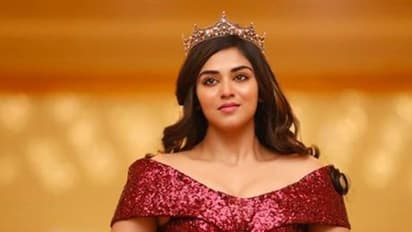 சிண்ட்ரெல்லாவாக மாறிய கொழு கொழு இந்துஜா..! இதுவரை பார்த்திராத புது பொலிவில் வெளியிட்ட புகைப்படங்கள்..!