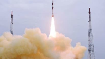 വിജയവഴിയിൽ ഐഎസ്ആര്ഒ: കാര്ട്ടോസാറ്റ് 3 ഭ്രമണപഥത്തിൽ