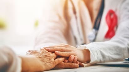 ಕ್ಯಾನ್ಸರ್‌, ಹೃದ್ರೋಗ ಔಷಧ ಸಿಗದೆ ಜನರ ಪರದಾಟ!