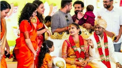 மருத்துவரை கரம்பிடித்த நடிகர் லக்ஷ்மன்...! அழகு தம்பதிகளின் புகைப்பட தொகுப்பு..!