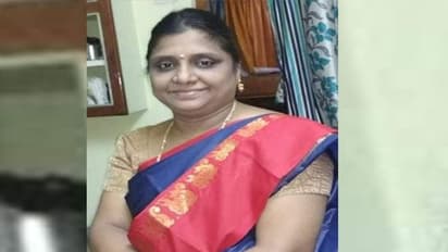 అరుణ నారదభట్ల తెలుగు కవిత: ఉత్తదైంది కాలం