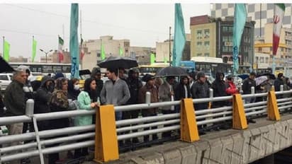 Iranians bounce back to normal digital lives after seven-day long hiatus