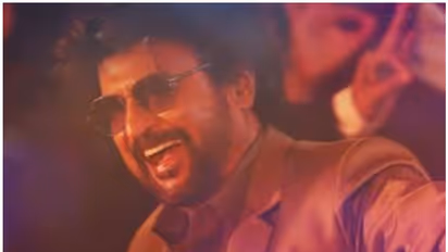 മാസ്സാണ് ചുമ്മാ കിഴി! എ ആര് മുരുഗദോസ്- രജനികാന്ത് ചിത്രത്തിലെ ആദ്യ ഗാനം പുറത്തുവിട്ടു- വീഡിയോ