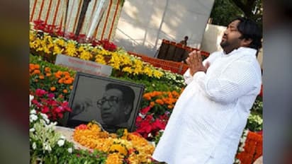 First casualty of Maha alliance: Shiv Sena leader Ramesh Solanki resigns after party joins hands with Congress