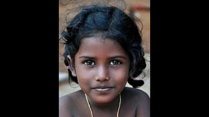 काले रंग के कारण मुंह छिपाकर निकलती थी घर से, एक शहजादे ने बदल दी इस लड़की की जिंदगी