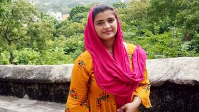 'സോഷ്യല്‍ മീഡിയയിലെ ചിത്രങ്ങള്‍ അശ്ലീലച്ചുവയോടെ പ്രചരിപ്പിക്കുന്നു'; പൊലീസില്‍ പരാതിയുമായി ഷാലു കുര്യന്‍