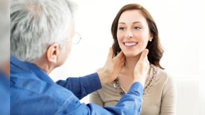 টনসিলের ব্যথায় কষ্ট পাচ্ছেন, সেরে উঠুন এই ঘরোয়া টোটকায়