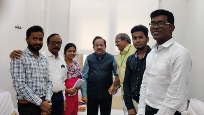 நீட்டும் வேண்டாம், நெக்ஸ்டும் வேண்டாம்..!! மத்திய அமைச்சரின் அறைக்கே சென்று அதிரடிகாட்டிய மருத்துவர்கள் சங்கம்..!!