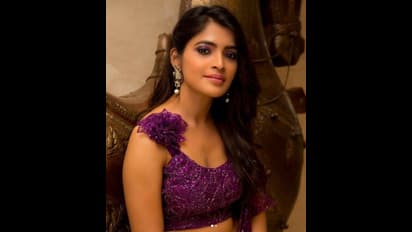 கண்ணை கவரும் சஞ்சிதா ஷெட்டியின் கிளுகிளுப்பான புகைப்படங்கள்..! வெறித்தனமாக ரசிக்கும் ரசிகர்கள்..!